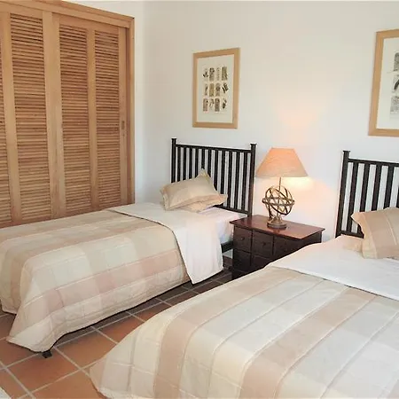 Afonso Iv Townhouse Praia Del Rey *